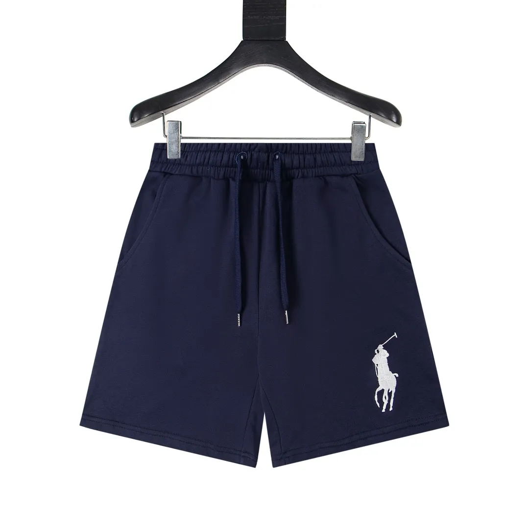 P140 Model No. 836 Ralph Lauren/Ralph Lauren Basic pony embroidered logo shorts for men and women. Pure cotton fabric. Easier to wear, more comfortable and less bulky than ordinary fabrics. Customized thread weaving and dyeing. Classic pony embroidery logo. Collar cross-threading details. Three-needle and five-thread workmanship throughout the body. Complete accessories. How to wear any trendy style. Easy to control. Match at will. Full of design, simple and must-have style! Color: Black White Navy Gray Size: S-XL